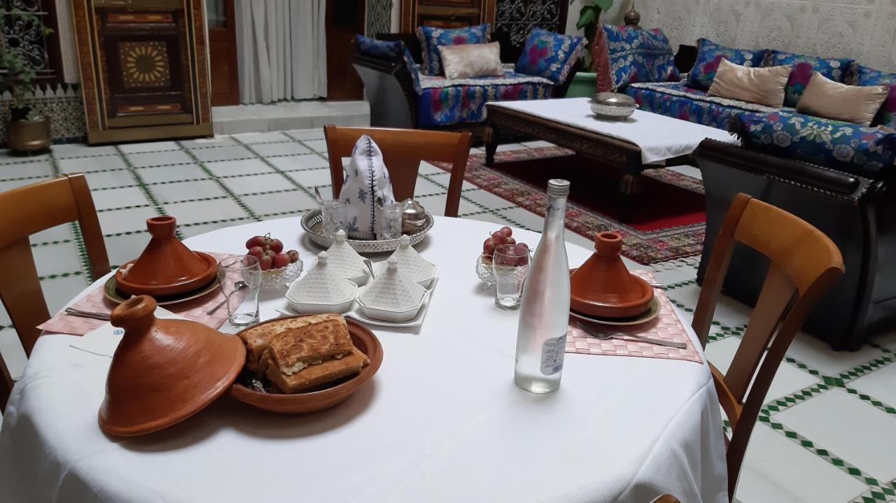 Riad Alkatib Meknès Exteriör bild
