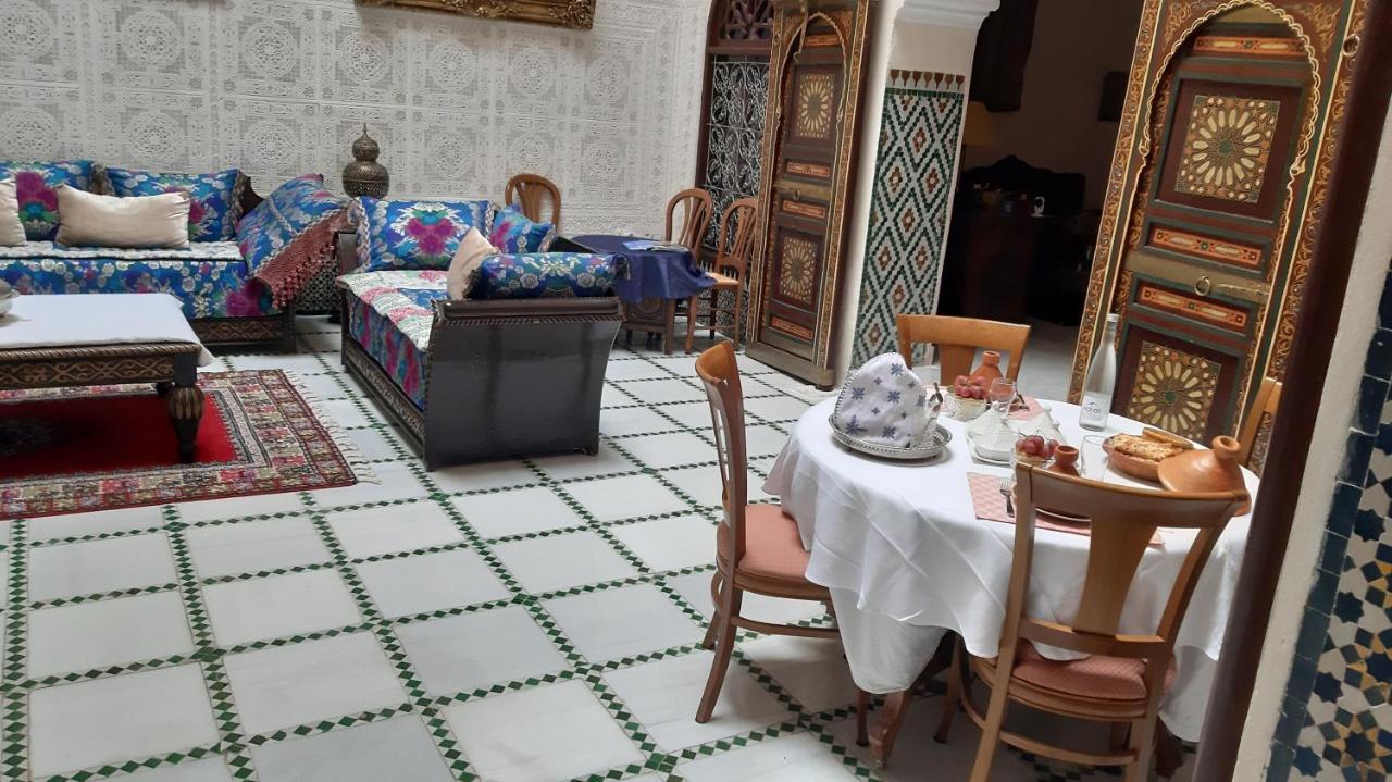 Riad Alkatib Meknès Exteriör bild